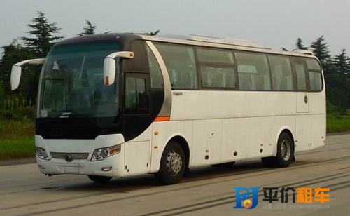 成都租大巴車